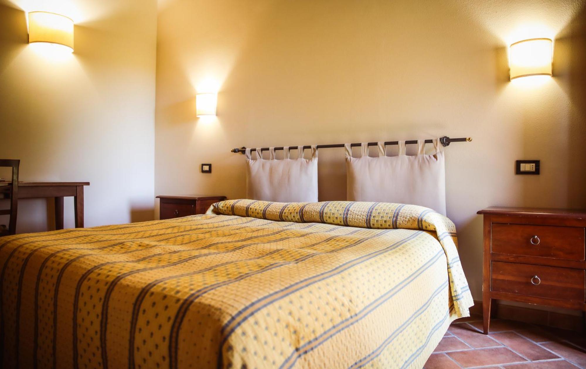 Agriturismo La Vecchia Quercia モンテメラノ エクステリア 写真