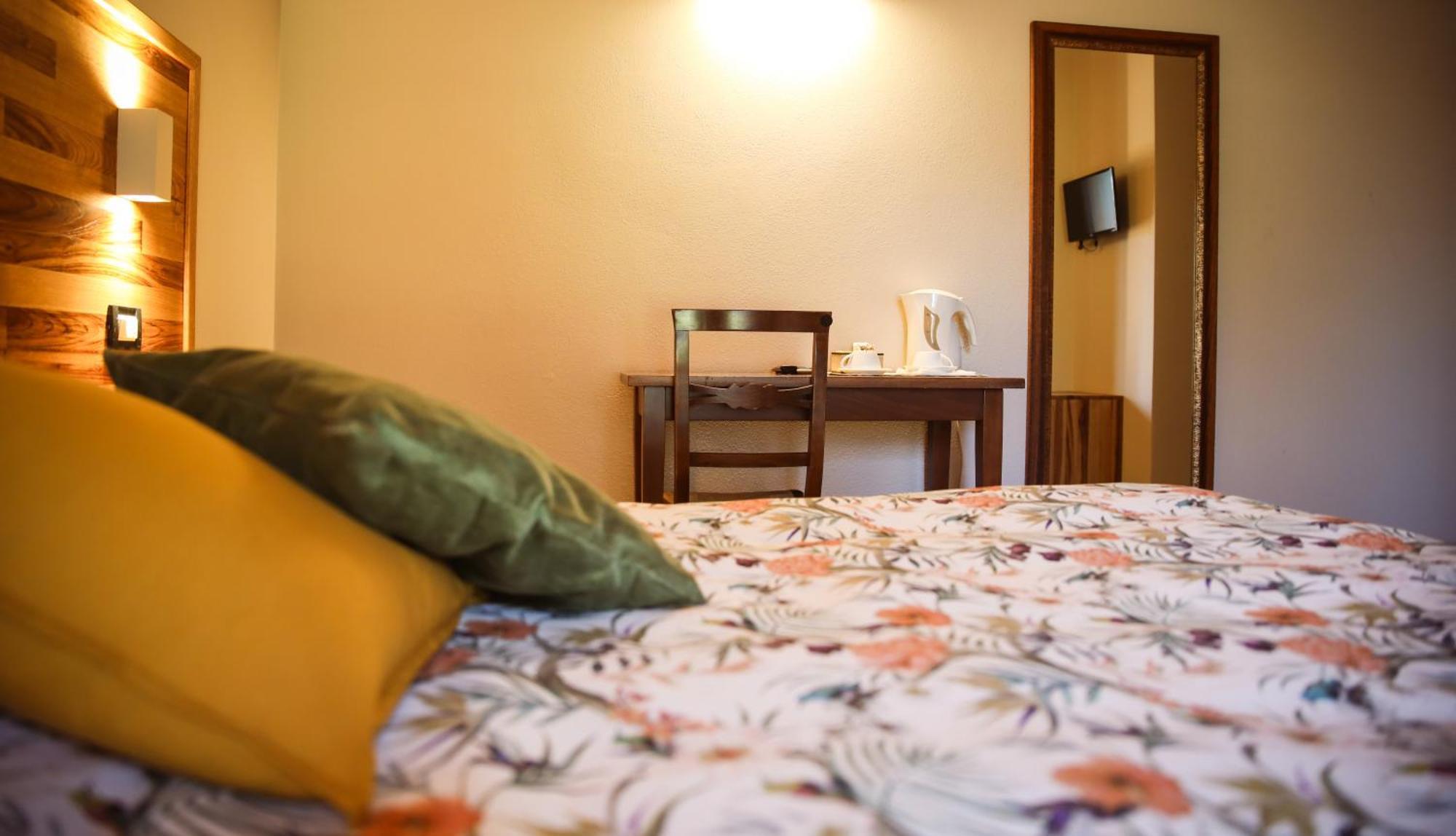 Agriturismo La Vecchia Quercia モンテメラノ エクステリア 写真