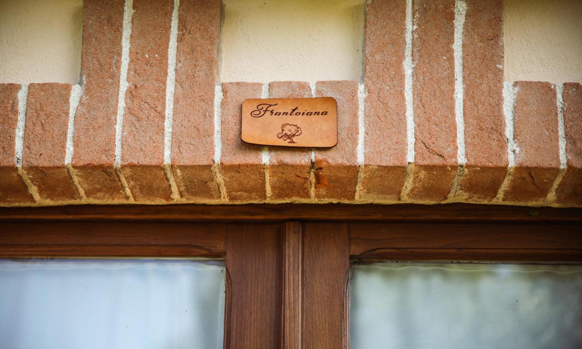 Agriturismo La Vecchia Quercia モンテメラノ エクステリア 写真