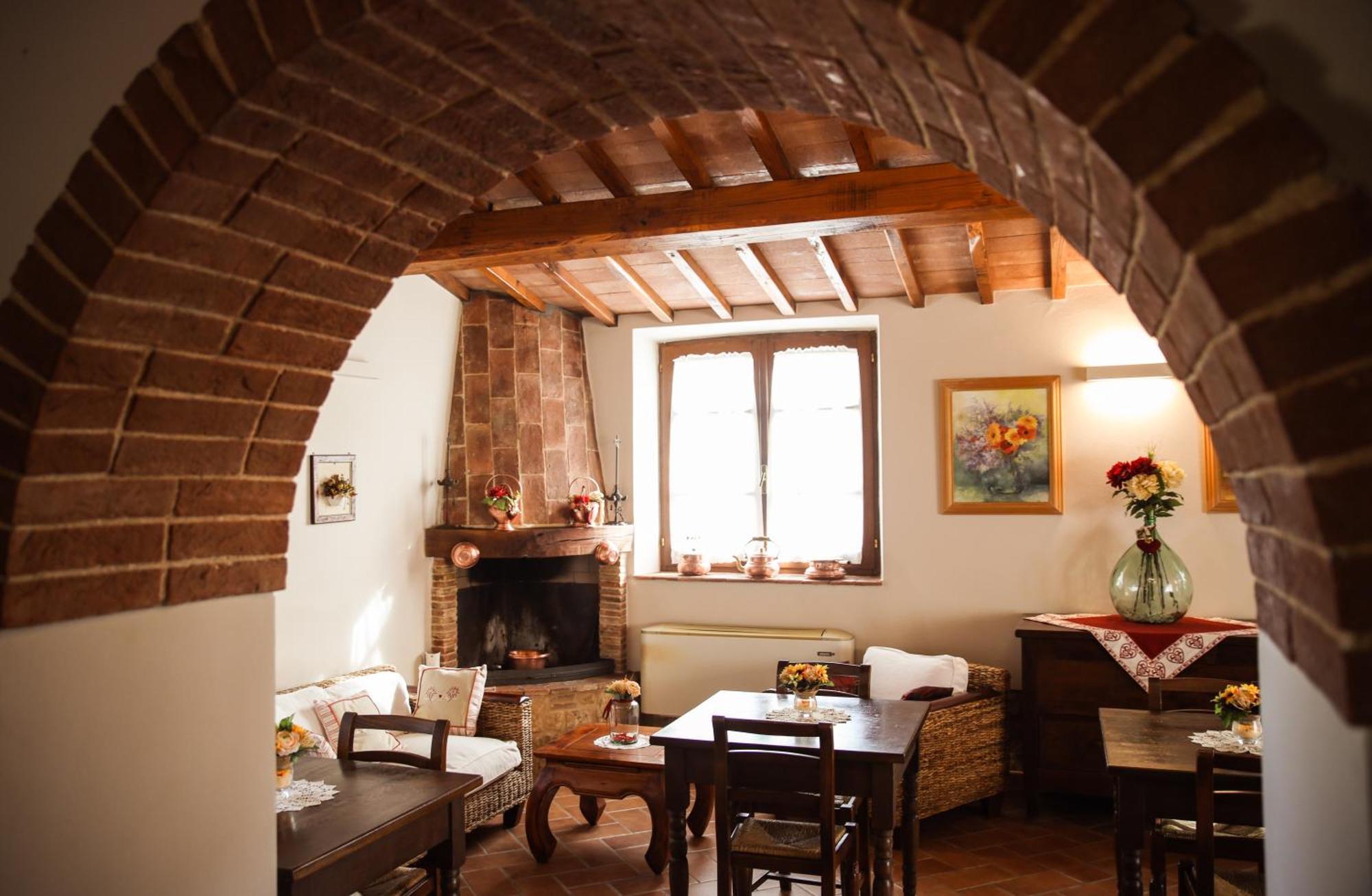 Agriturismo La Vecchia Quercia モンテメラノ エクステリア 写真